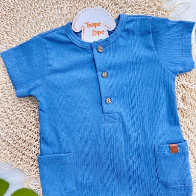 Macacão Curto Anarruga com Botões e Bolsos - Azul Jeans